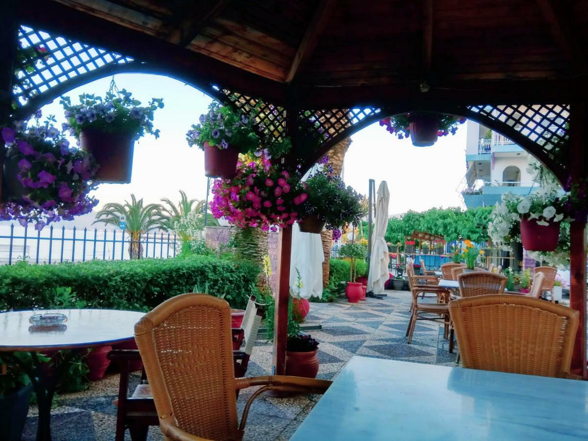 Hotel Akti Livanátai Dış mekan fotoğraf